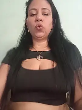 LeilaTaylor online show from 18, 2, 2026