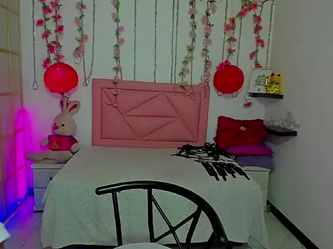 kataleya bella online show from 24, 10, 2025