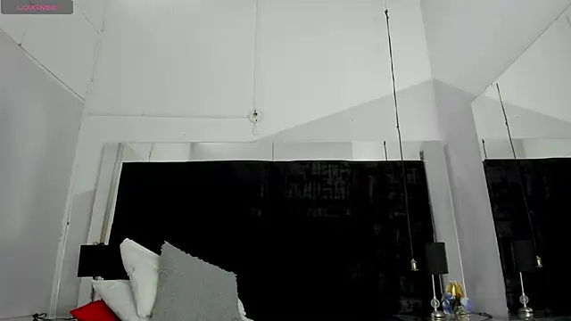 EmmadaSilva online show from 26, 5, 2026