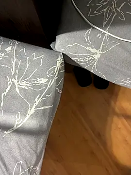 Snapshot of Cannavaro5 chatting on 21, 10, 2025 Cannavaro5 online show from 21, 10, 2025