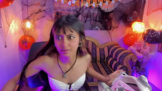 Noa clk online show from 2, 11, 2025