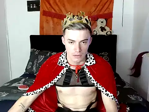 Snapshot of Ken_bigcum_77 chatting on 12, 11, 2025 Ken bigcum 77 online show from 12, 11, 2025