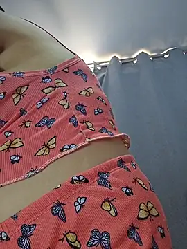 Kitty Kalifa online show from 29, 3, 2026