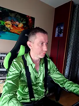 Snapshot of Gamerinleather chatting on 26, 10, 2025 Gamerinleather online show from 26, 10, 2025
