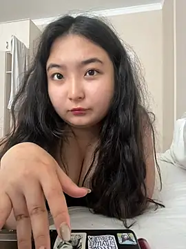 Snapshot of miomyao chatting on 7, 5, 2026 miomyao online show from 7, 5, 2026