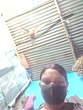 Snapshot of QRAN_YELESA chatting on 30, 10, 2025 QRAN YELESA online show from 30, 10, 2025