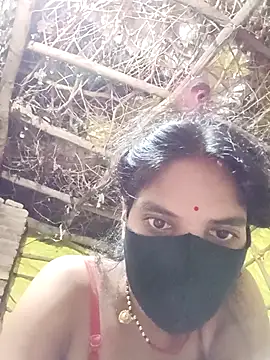 Snapshot of Shreya-750 chatting on 18, 7, 2026 Shreya-750 online show from 18, 7, 2026