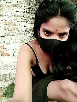 Snapshot of Shreya-750 chatting on 25, 7, 2026 Shreya-750 online show from 25, 7, 2026