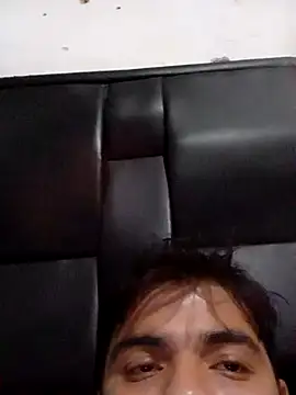Snapshot of Colos01 chatting on 23, 10, 2025 Colos01 online show from 23, 10, 2025