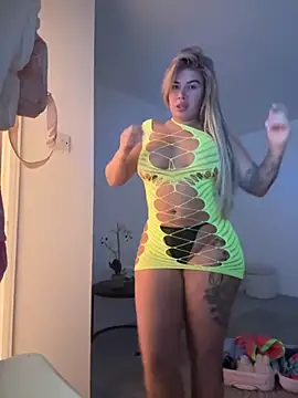 Ellemonroe online show from 2, 11, 2025