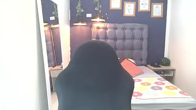 Lunatico x online show from 28, 10, 2025