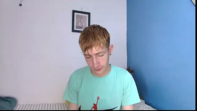 Snapshot of Erick_Taylor3 chatting on 21, 4, 2026 Erick Taylor3 online show from 21, 4, 2026