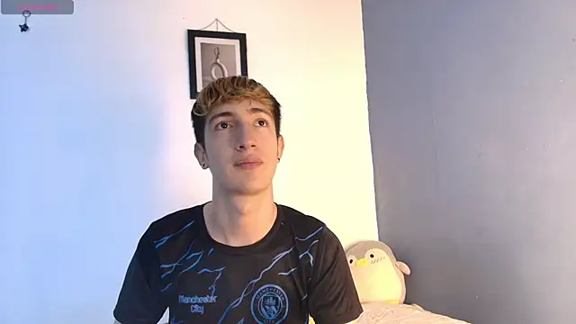 Snapshot of Erick_Taylor3 chatting on 16, 7, 2026 Erick Taylor3 online show from 16, 7, 2026