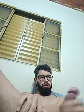 Snapshot of FerrariniHott chatting on 1, 12, 2025 FerrariniHott online show from 1, 12, 2025