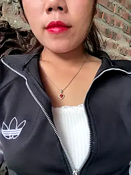 nachi-baby online show from 31, 10, 2025