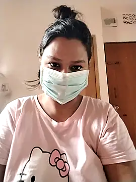 Snapshot of Night_Queen4 chatting on 2, 11, 2025 Night Queen4 online show from 2, 11, 2025