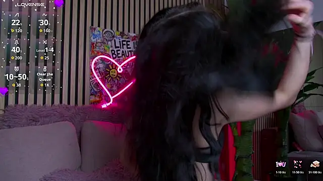 MirunaHaze online show from 2, 4, 2026