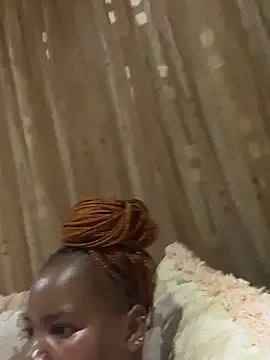 SweetCandy84 online show from 18, 12, 2025