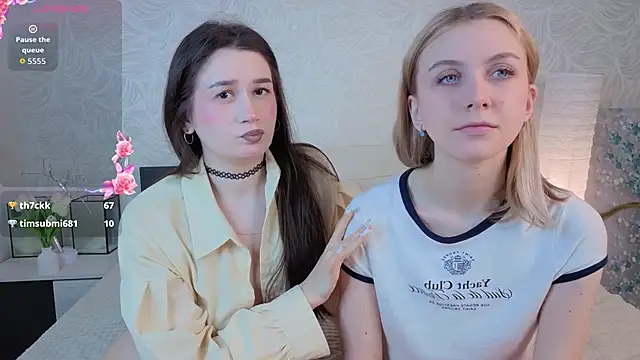 betweenUse online show from 23, 12, 2025