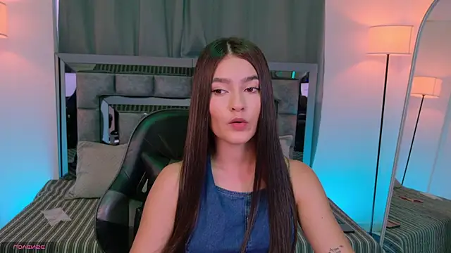 Snapshot of Bella_Clark2 chatting on 26, 4, 2026 Bella Clark2 online show from 26, 4, 2026