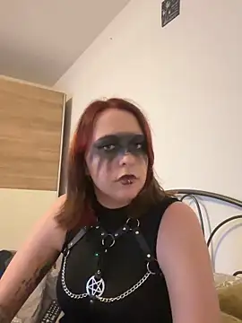 Latexaddictx  online show from 31, 10, 2025