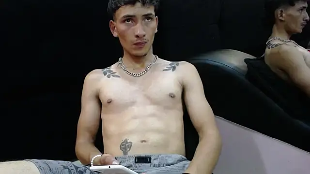 SavageLover  online show from 13, 11, 2025