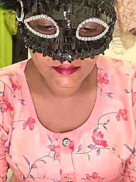 Snapshot of sivashree chatting on 4, 6, 2026 sivashree online show from 4, 6, 2026