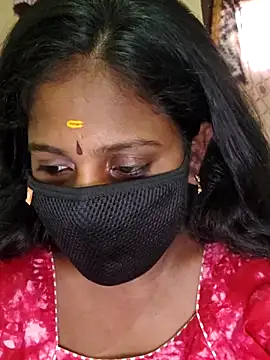 Snapshot of sivashree chatting on 5, 6, 2026 sivashree online show from 5, 6, 2026