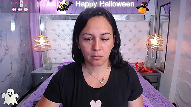 Melissa-roberts online show from 4, 11, 2025