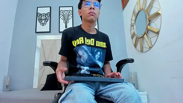 adams bobby online show from 1, 4, 2026