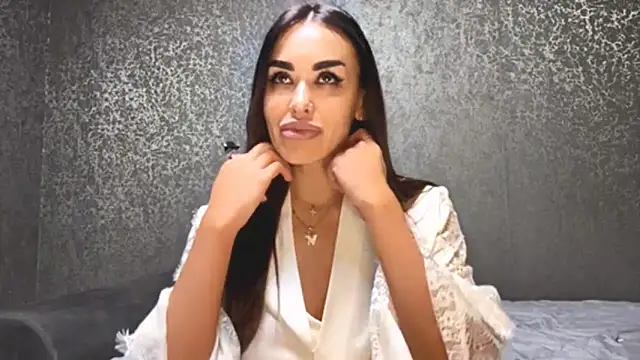 Snapshot of velvetveyraX chatting on 13, 5, 2026 velvetveyraX online show from 13, 5, 2026