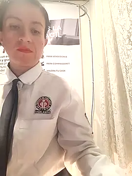 Snapshot of Valentina--1 chatting on 7, 4, 2026 Valentina--1 online show from 7, 4, 2026
