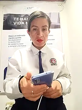 Snapshot of Valentina--1 chatting on 14, 4, 2026 Valentina--1 online show from 14, 4, 2026