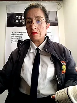 Snapshot of Valentina--1 chatting on 23, 4, 2026 Valentina--1 online show from 23, 4, 2026