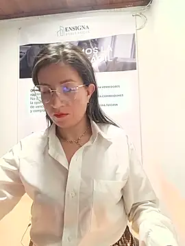 Snapshot of Valentina--1 chatting on 19, 5, 2026 Valentina--1 online show from 19, 5, 2026