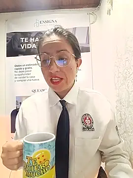 Snapshot of Valentina--1 chatting on 20, 5, 2026 Valentina--1 online show from 20, 5, 2026