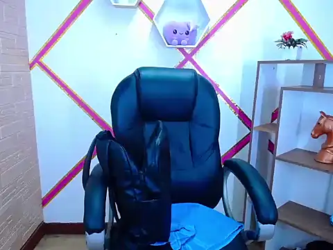 Snapshot of Keith_Amara chatting on 24, 10, 2025 Keith Amara online show from 24, 10, 2025