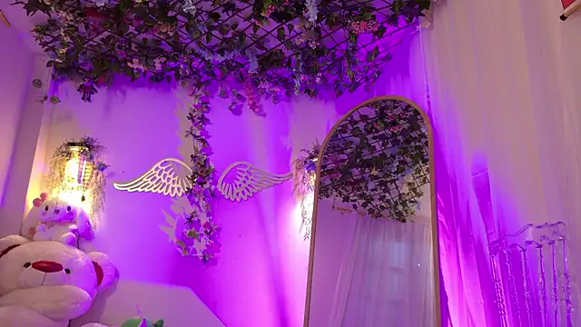 ISA NIXON online show from 23, 2, 2026