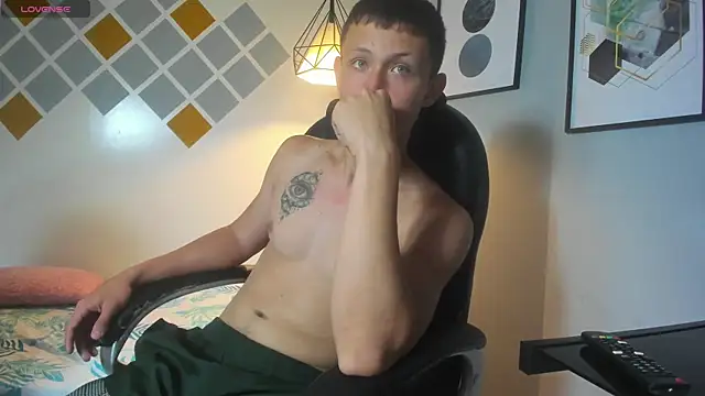 Garuo 18 online show from 5, 11, 2025