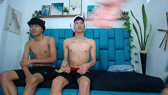 Hot Boys Latinos X online show from 22, 12, 2025