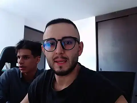 lionandreough online show from 17, 11, 2025