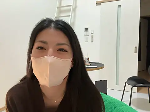 Snapshot of akimix_xoxo chatting on 5, 11, 2025 akimix xoxo online show from 5, 11, 2025