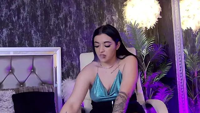 LaraBloom online show from 15, 1, 2026