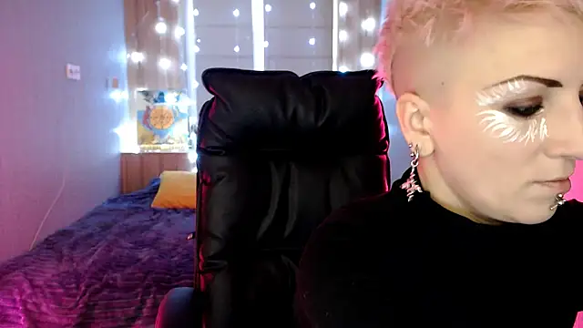 Sweet-n-Strong online show from 16, 12, 2025