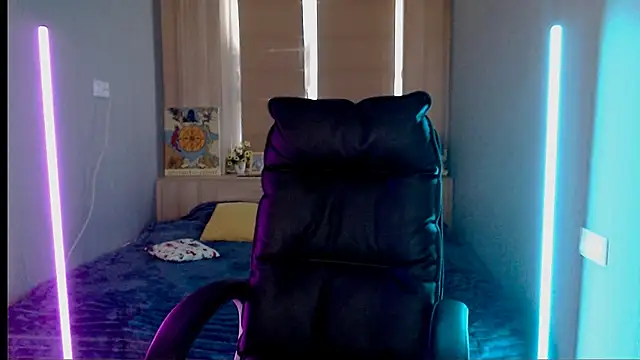 Snapshot of Sweet-n-Strong chatting on 8, 2, 2026 Sweet-n-Strong online show from 8, 2, 2026