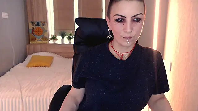 Snapshot of Sweet-n-Strong chatting on 24, 7, 2026 Sweet-n-Strong online show from 24, 7, 2026