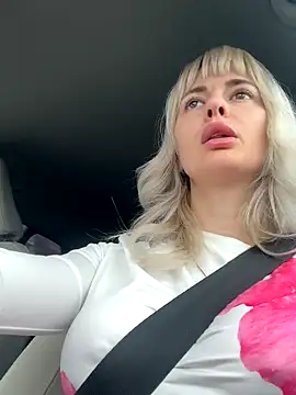 blondegirlx online show from 14, 11, 2025