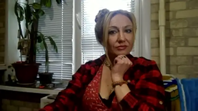 LilaniLoverx online show from 4, 11, 2025