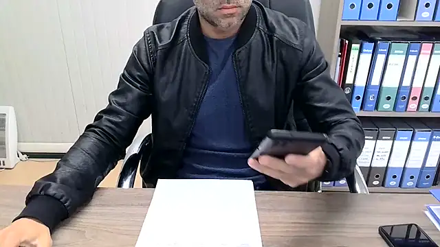 Evasionee online show from 11, 11, 2025