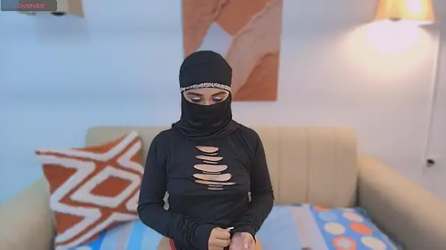 Snapshot of Lailaa_lush chatting on 21, 11, 2025 Lailaa lush online show from 21, 11, 2025